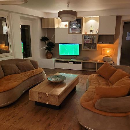 La Bastide  Hotel Restaurant Le Lachens מראה חיצוני תמונה