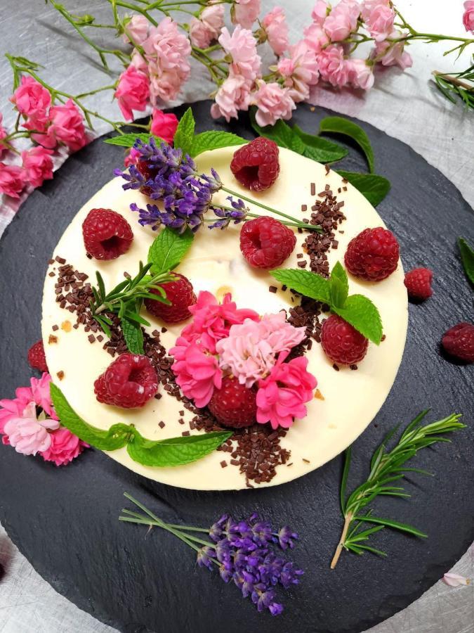 La Bastide  Hotel Restaurant Le Lachens מראה חיצוני תמונה